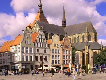 Entspannte Rostock Kurzreise – Ostsee & Kultur genießen