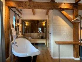  3  Verwöhn Tage inkl. 1 x Dinner vor den Toren Hamburgs