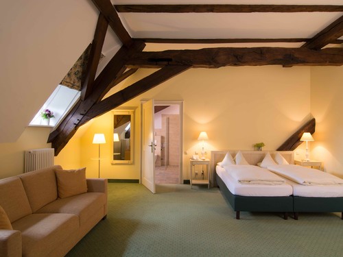 Hotel Schloß Gehrden