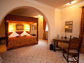 Eine fürstliche Nacht im Schloss Auel