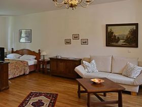 Romantiknacht auf der Burg inkl. Vesperplatte & Wein | 2 Tage am Niederrhein