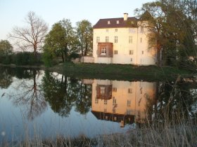 Romantiknacht auf der Burg inkl. Vesperplatte & Wein | 2 Tage am Niederrhein