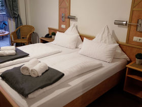 Silvester auf dem Sternberg inkl. Silvesterfeier