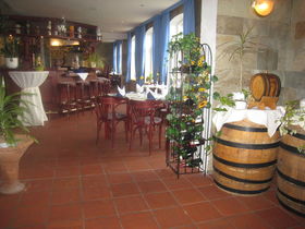 Auf Winzer´s Spuren- Burgen, Schlösser und edler Wein 