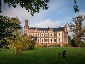 Ostsee-Märchenschloss am Rande von Wismar - Gamehler Landpartie