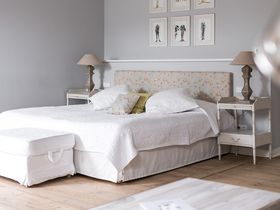 Kurzurlaub im Mecklenburger Schloss nahe Wismar zum Frühlingsstart -Schneeglöckchentage