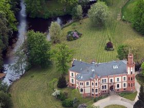 Ostsee-Märchenschloss am Rande von Wismar - Gamehler Landpartie