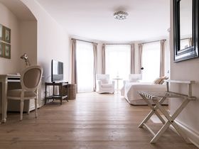 Ostsee-Märchenschloss am Rande von Wismar - Gamehler Landpartie
