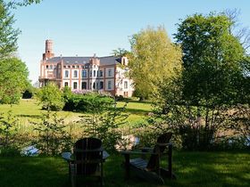 Ostsee-Märchenschloss am Rande von Wismar - Gamehler Landpartie