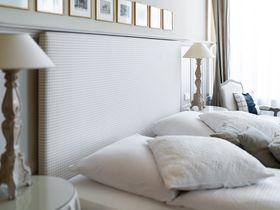 Kurzurlaub im Mecklenburger Schloss nahe Wismar zum Frühlingsstart -Schneeglöckchentage