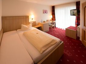 4 Tage - All inklusive Kurzurlaub direkt am Rhein 