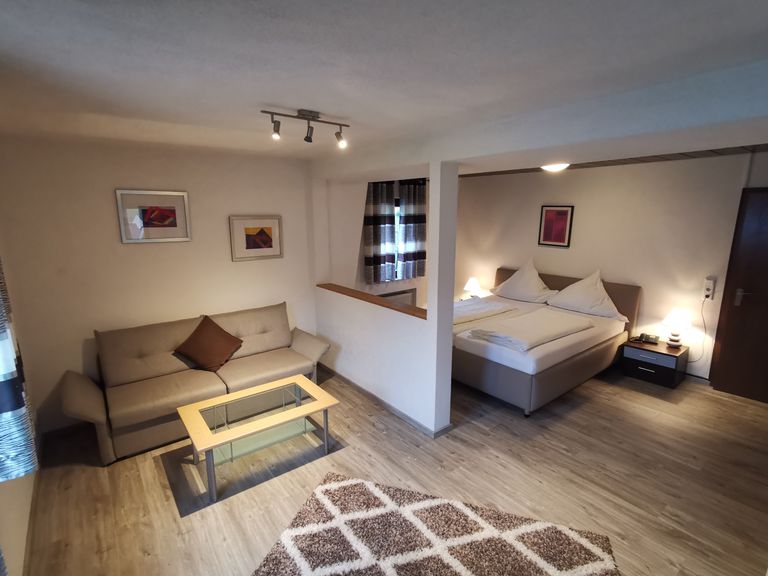 Juniorsuite/n