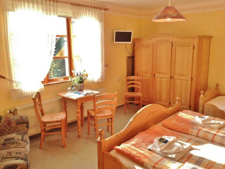 Dreibettzimmer