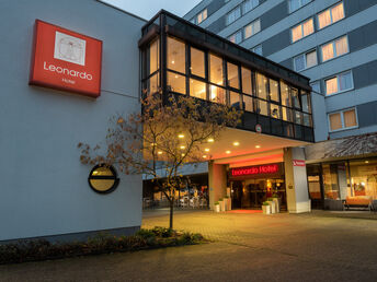 Cheers in Frankfurt – Kurzurlaub mit Bar-Feeling & Dinner | 3 Tage