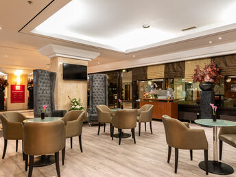 Cheers in Frankfurt – Kurzurlaub mit Bar-Feeling & Dinner | 3 Tage