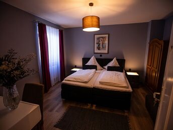 Bild 13 von 33