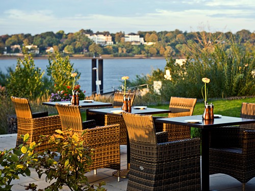 elaya hotel hamburg finkenwerder