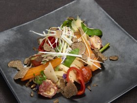 Dinner mit Ausblick in Düsseldorf - Kurzurlaub inkl. Abendessen