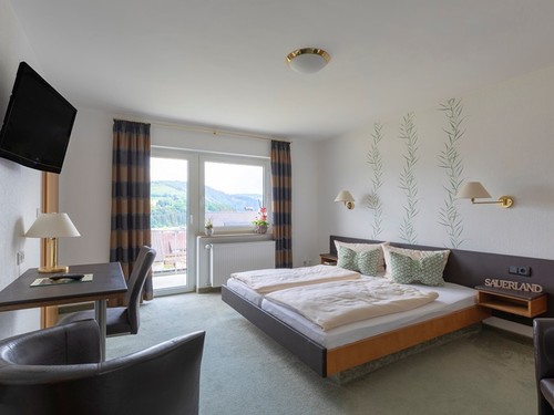 Luckai Hotel &amp; Restaurant