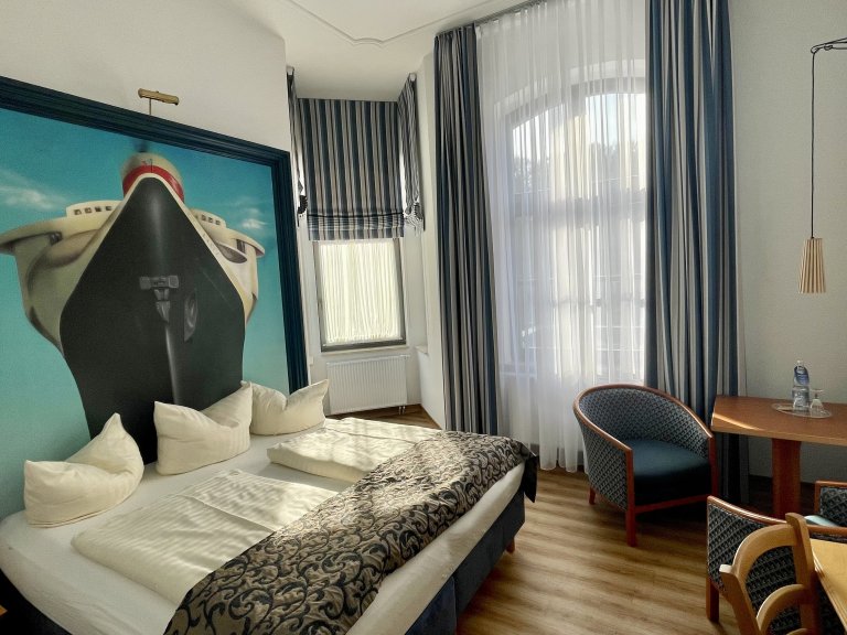 Doppelzimmer seitl. Seeblick