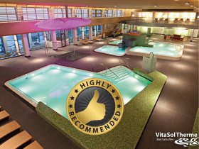 !!SUPER DEAL!! mit VitalSol-Therme, Raclette-Dinner, Massage und Proseccofrühstück