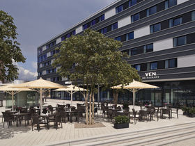 Winterzauber in Wolfsburg – INNSiDE by Meliá & Weihnachtsmarkt in der Autostadt | 3 Tage 