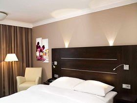 Schnapsidee für 1 Nacht im Sauerland - Willkommen mit dem ersten Kurzen! 