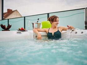 Silvester-Auszeit mit Tanzmusik und kulinarischem Feuerwerk