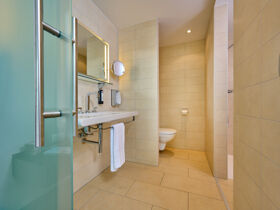 Silvester-Auszeit mit Tanzmusik und kulinarischem Feuerwerk