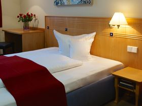 Exklusivangebot - Romantische Wellnessauszeit an der Müritz inkl. SPA & Dinner