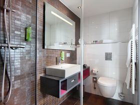 Mit uns wirst du zum Rockstar! inkl. Menü im Hard Rock Cafe am Ku’damm - 4 Tage