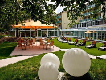 Heiße Quellen - 6 Tage Kurzurlaub in Binz inkl. Abendessen 