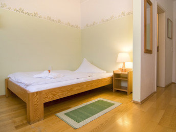 Bild 15 von 19