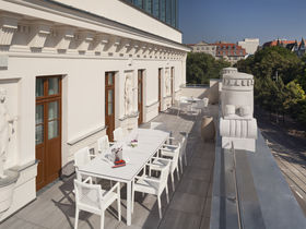 Neujahresauftakt in Leipzig - 5 Tage Silvesterparty in der Skylounge 