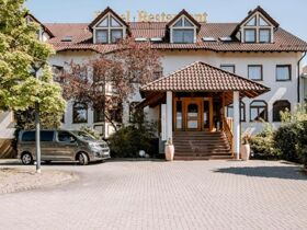 Thermen-Wohlfühl-Wellness im Schwarzwald - die Aquasol Therme Rottweil inkl. HP | 3 Tage 