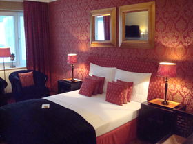 Auszeit vom Alltag in Düsseldorf - 4 Tage Architektur, Shopping und Kultur