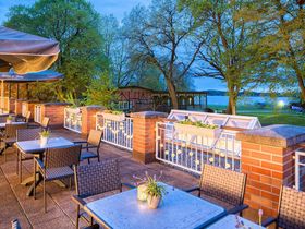 Zu Wasser und zu Land - Urlaub direkt am Inselsee Güstrow