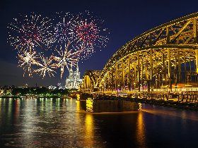 Silvester in Köln - 3 Tage inkl. Aperitif und 4-Gang-Buffet am 31.12.2025