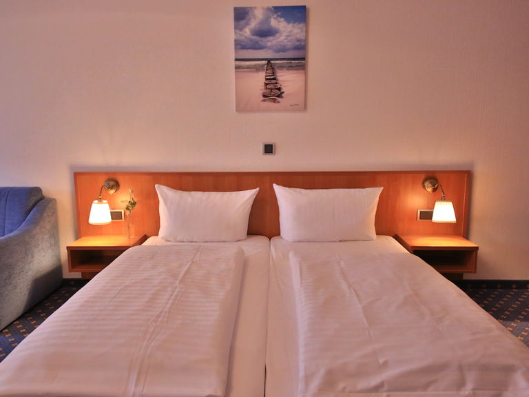 Doppelzimmer seitl. Seeblick
