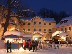 4 Tage WinterHIT in Seiffen - mit gratis Eislaufen und Hotel Skibusservice