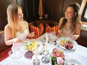 4 Tage WinterHIT in Seiffen - mit gratis Eislaufen und Hotel Skibusservice