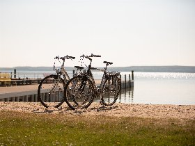 Oma, Opa und Enkel auf Tour am Plauer See ( auch als Mama, Papa & Kind buchbar  )