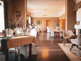 Strandhotel Vier Jahreszeiten Buckow - 5 Tage direkt am Schermützelsee 