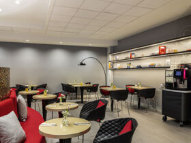 2 Tage Kurzurlaub in Düsseldorf inklusive Carepaket