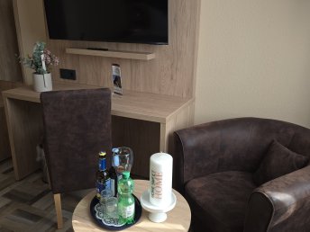 Bild 12 von 32