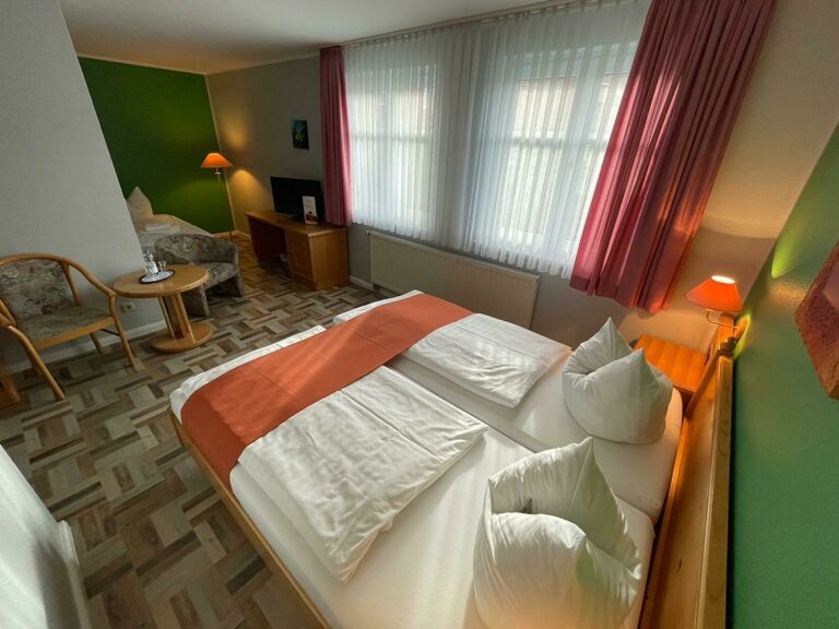 Dreibettzimmer