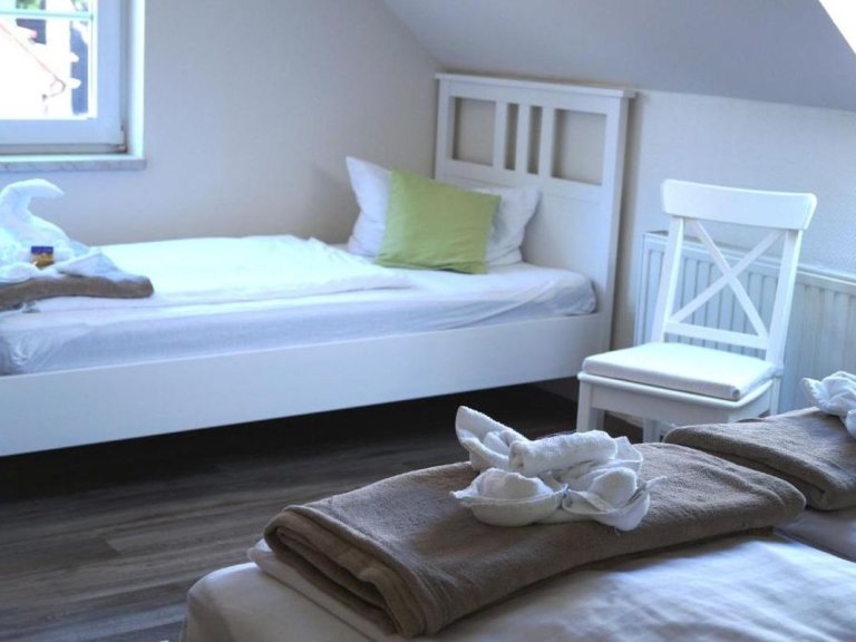 Dreibettzimmer