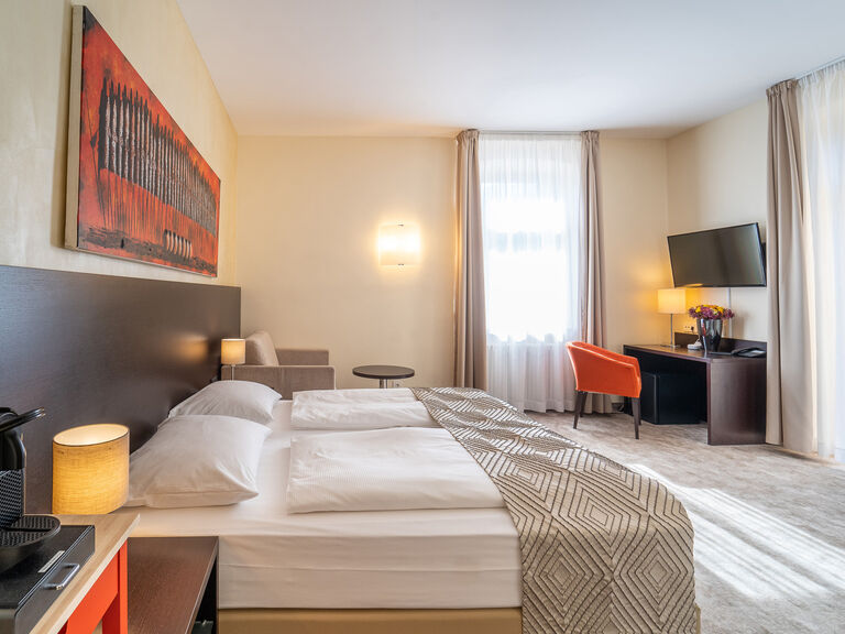 Doppelzimmer mit Balkon
