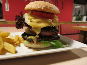 Especially for Two mit  Candle-Light-Dinner & Massage