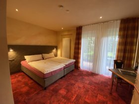 Weingenuss & Weinerlebnis Wochenende in der Pfalz | 3 Tage inkl. HP, Weinprobe und Pfalzcard